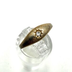 Vintage Avon Gold Tone Star Set Rhinestone Signet Ring Textured Band Size 4.75